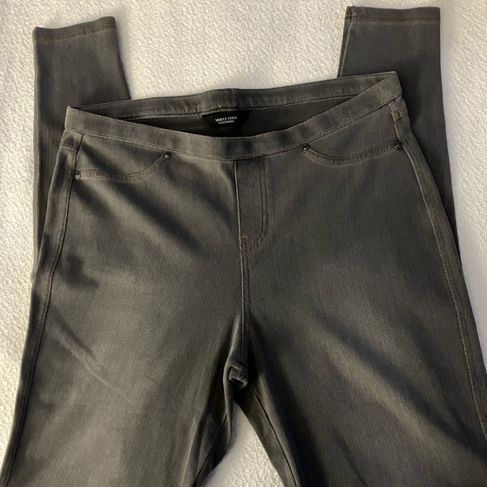 Simply Vera Grey Wash Women's Jeggings